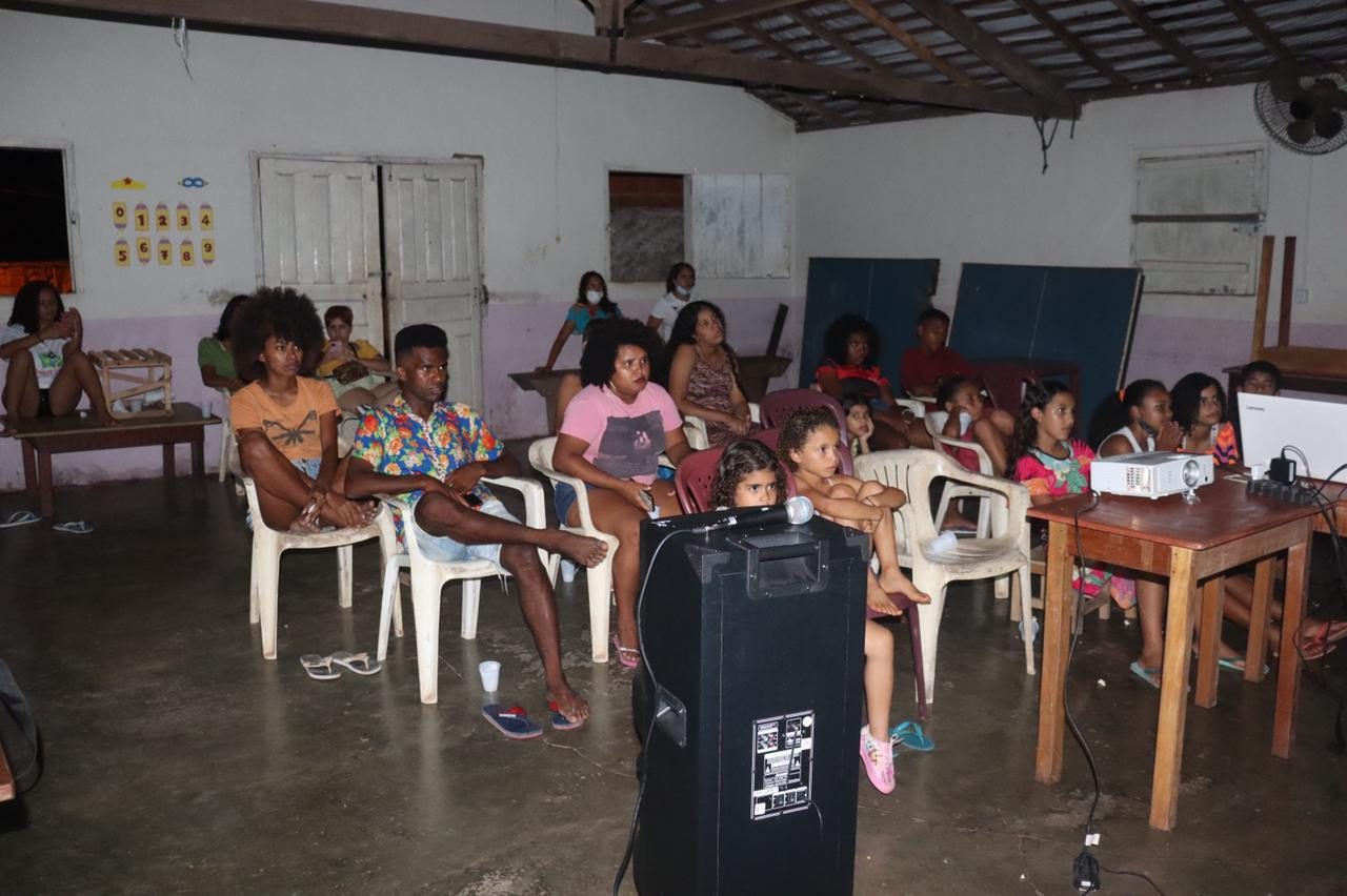 Clube de Mães recebendo atividades entre 2022 e 2023, em Piquiá de Baixo