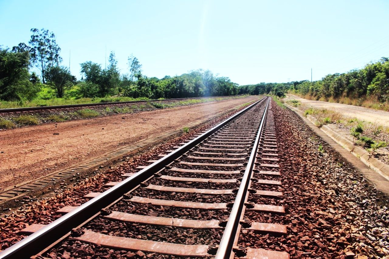 Estrada de Ferro Carajás em Piquiá de Baixo. Foto: José Carlos Almeida.